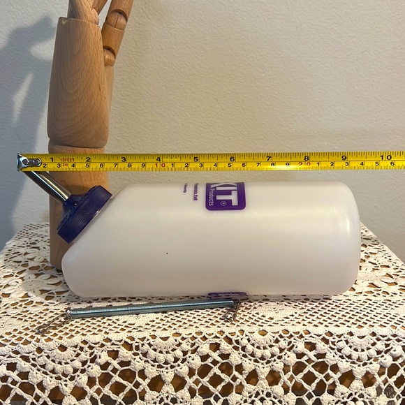 Lixit deluxe rabbit or other small pets water bottle - Picture 5 of 13